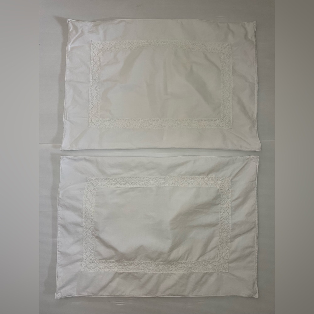 VTG White Cotton Pillow Shams W/ Crochet Lace Trim 25” X 17.5” - Picture 2 of 6